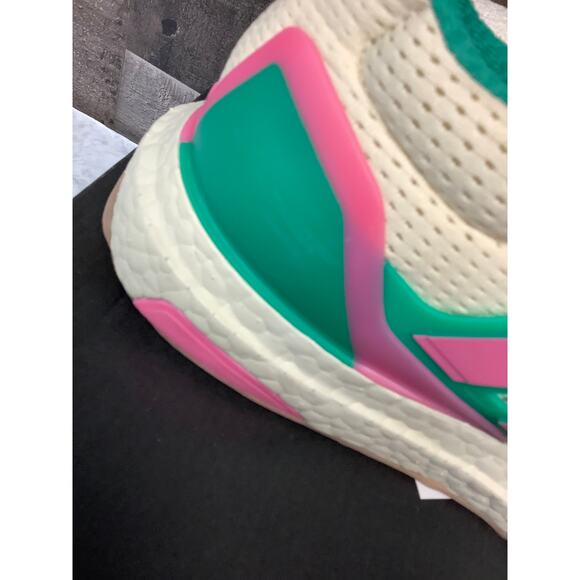 Adidas Men's 9.5 White Green Pink Ultraboost 1.0 Running Shoes Athletic LM2-20 - Picture 7 of 11